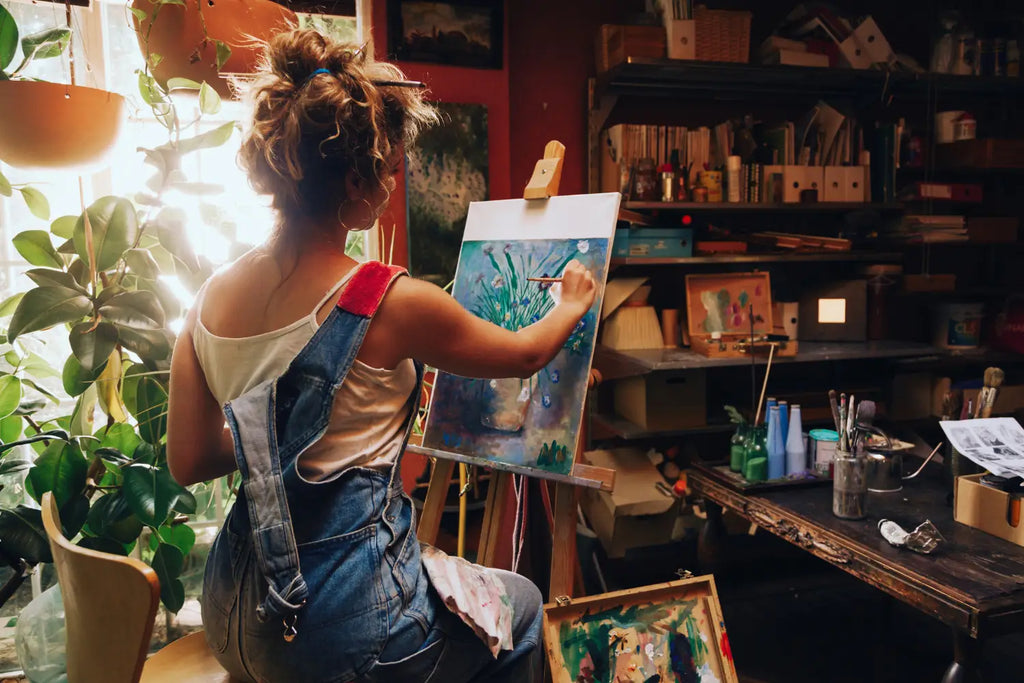 The Top 5 Indoor Hemp Flower Strains for Creativity