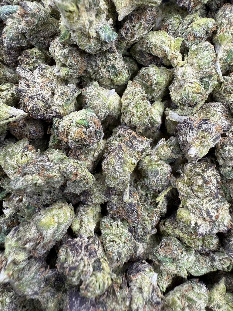 Bacio Gelato - Gold Nuggets - THCa Flower EXOTIC SMALLS