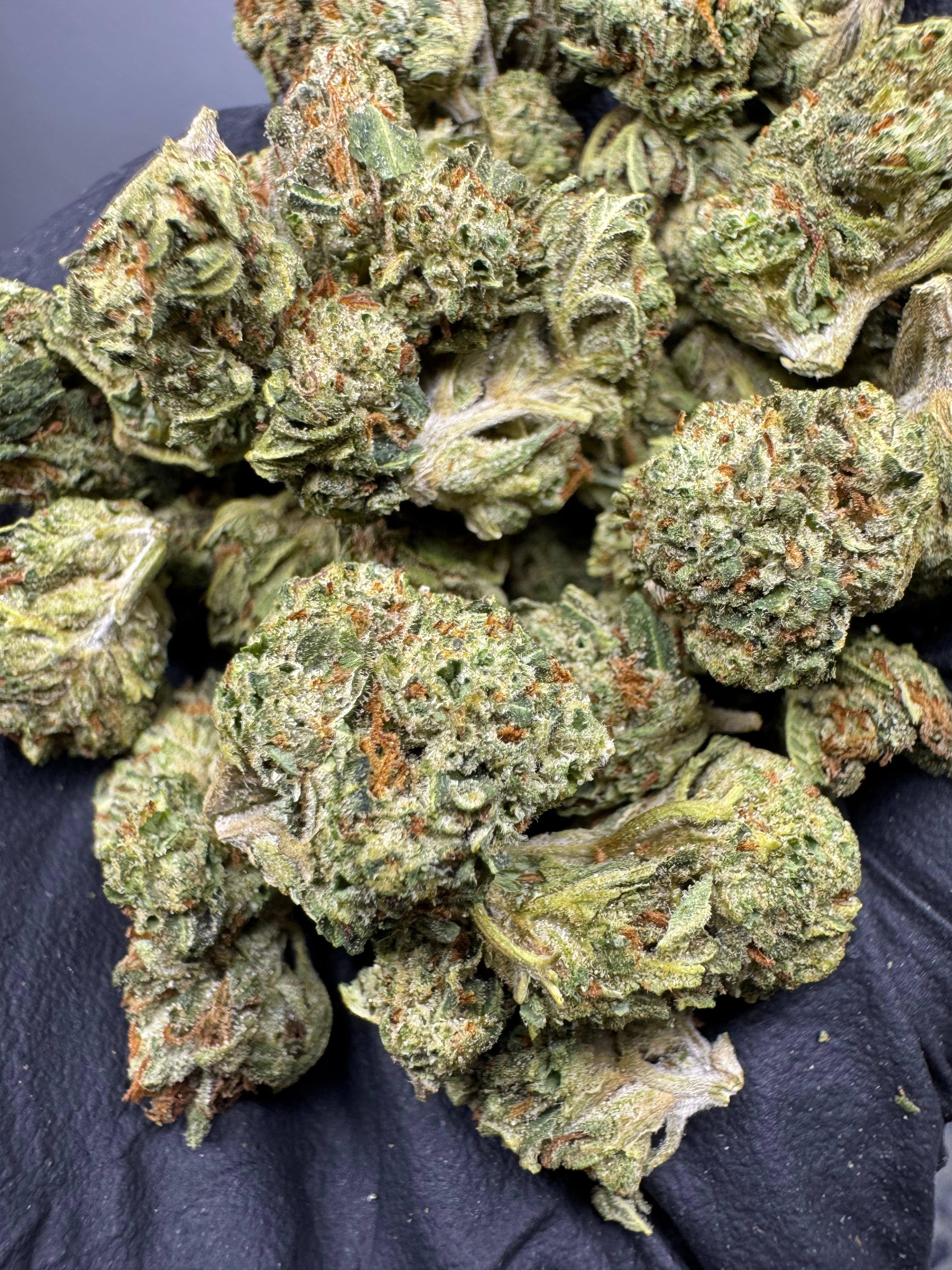 Sour Kush - THCA BULK Flower - Greenhouse Smalls