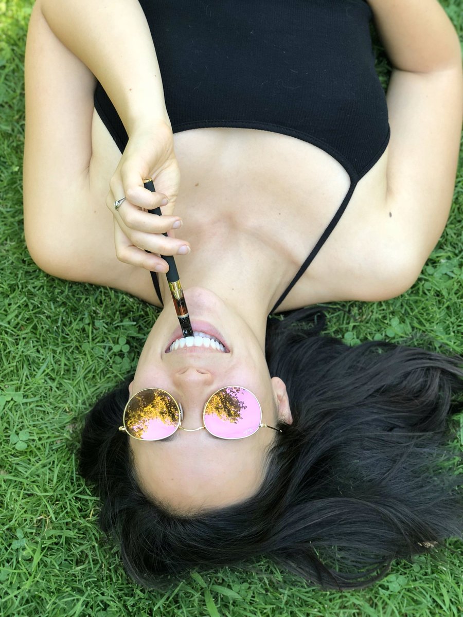 THC FREE CBD Vape Cartridge 1ml Strawnana Bark Flavor